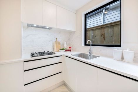 Photo of property in 52 Tir Conaill Avenue, Flat Bush, Auckland, 2019