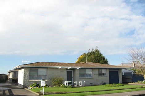 Photo of property in 603 Ballantyne Street, Frimley, Hastings, 4120