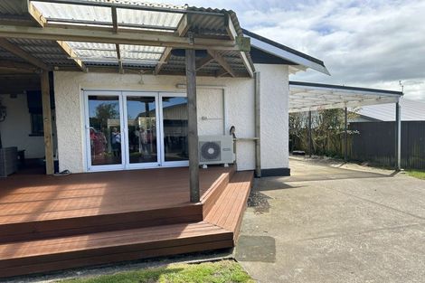 Photo of property in 5 Kitchener Street, Eltham, 4322