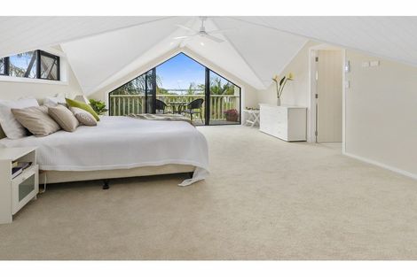 Photo of property in 74 Harbour View Road, Point Wells, Warkworth, 0986