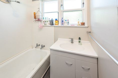 Photo of property in 73 Harper Street, Gonville, Whanganui, 4501