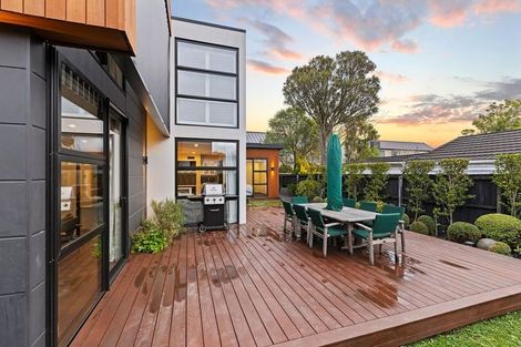 Photo of property in 42 Tui Street, Fendalton, Christchurch, 8041