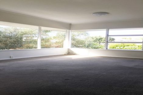 Photo of property in 185 Onewa Road, Birkenhead, Auckland, 0626