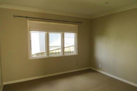 Photo of property in 209 Carrington Street, Vogeltown, New Plymouth, 4310