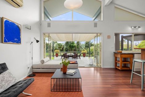 Photo of property in 17 Riddell Road, Kerikeri, 0230