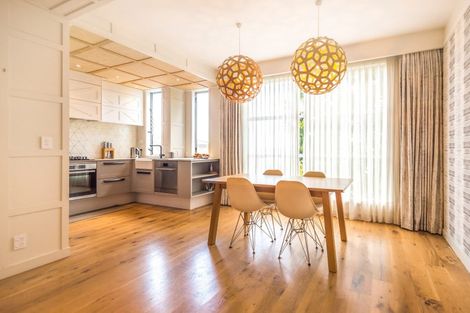 Photo of property in 6k Carlton Gore Road, Grafton, Auckland, 1023