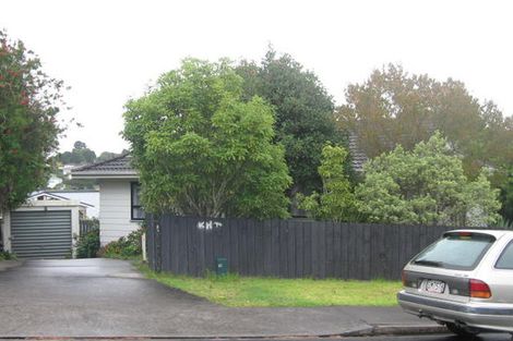 Photo of property in 5 Leiden Place, Totara Vale, Auckland, 0629