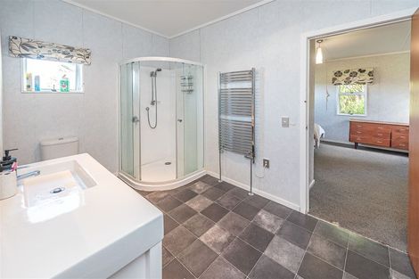 Photo of property in 61 Waireka Road, Papaiti, Whanganui, 4584