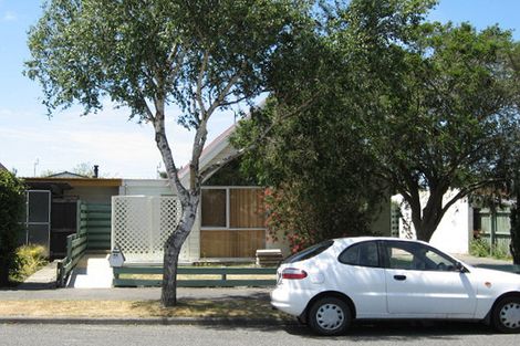 Photo of property in 2/46 Delaware Crescent, Russley, Christchurch, 8042