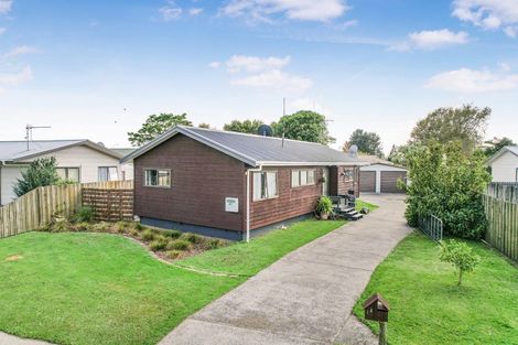 Photo of property in 14 Kentucky Crescent, Nawton, Hamilton, 3200