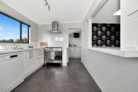 Photo of property in 20 Taylor Street, Ohauiti, Tauranga, 3112