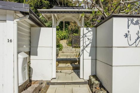 Photo of property in 14 Valley Road, Cashmere, Christchurch, 8022