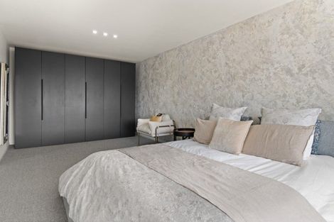 Photo of property in 129 Doon Street, Waverley, Dunedin, 9013