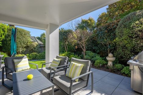Photo of property in 19 Hurunui Street, Waikanae, 5036