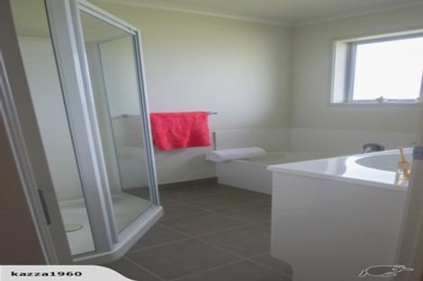 Photo of property in 5 Hamon Place, Pukehangi, Rotorua, 3015