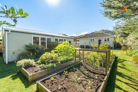Photo of property in 126 Kowhai Street, Naenae, Lower Hutt, 5011