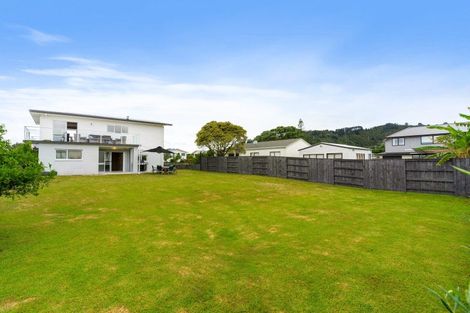 Photo of property in 107 Rangi Avenue, Whangamata, 3620