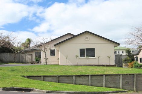 Photo of property in 5 Guildford Place, Bethlehem, Tauranga, 3110