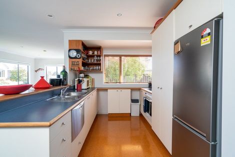 Photo of property in 2/64 Logan Avenue, Wharewaka, Taupo, 3330