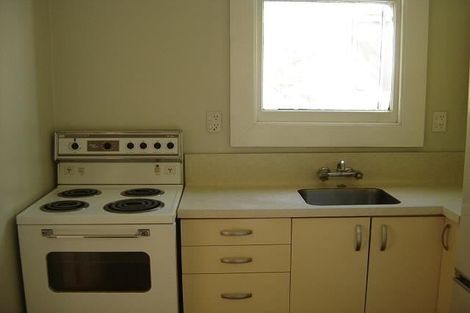 Photo of property in 165 Shakespeare Road, Bluff Hill, Napier, 4110