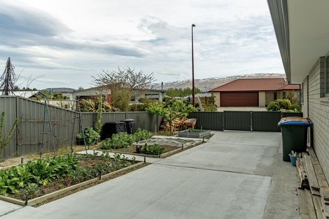 Photo of property in 2 Quail Close, Alexandra, 9320