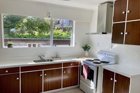 Photo of property in 4a The Track, Plimmerton, Porirua, 5026