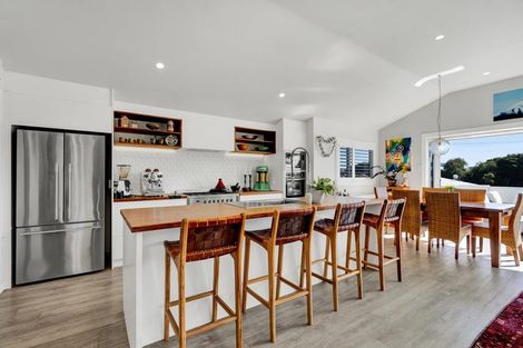 Photo of property in 39 Gaine Street, New Plymouth, 4310