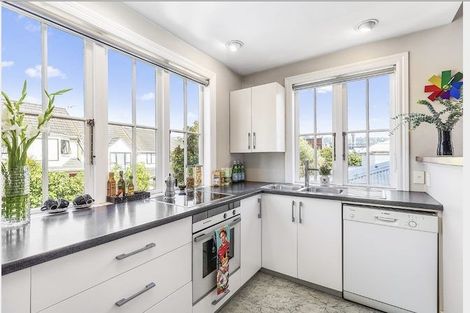 Photo of property in 48 Ellice Street, Mount Victoria, Wellington, 6011