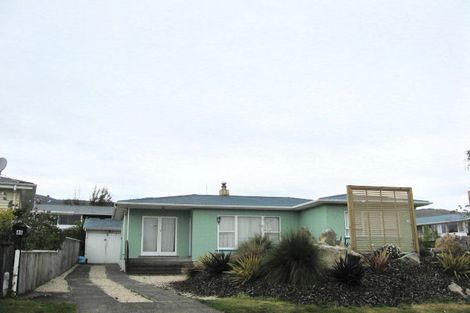 Photo of property in 45 Marlowe Street, Stoke, Nelson, 7011