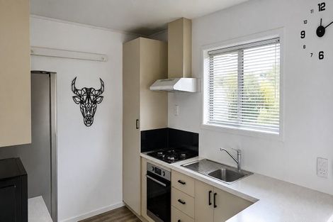 Photo of property in 10 Shaldon Crescent, Blagdon, New Plymouth, 4310