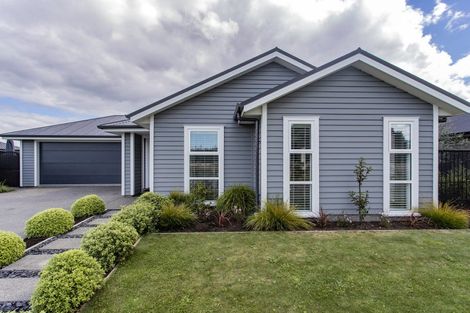 Photo of property in 104 Petries Road, Woodend, 7610