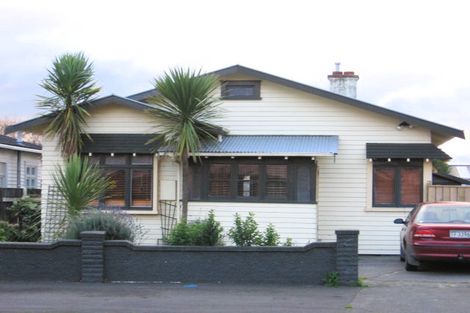 Photo of property in 48 Matipo Street, Takaro, Palmerston North, 4410