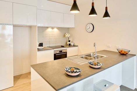 Photo of property in 19/6 Oswald Crescent, Paparangi, Wellington, 6037