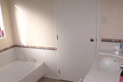 Photo of property in 527 Main North Road, Bay View, Napier, 4104