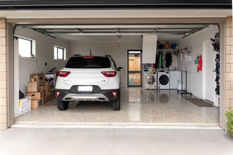 Photo of property in 130 Penetaka Heights, Pyes Pa, Tauranga, 3112