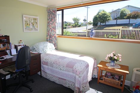Photo of property in 15 Kelvin Street, South Hill, Oamaru, 9400
