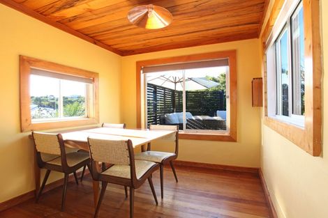 Photo of property in 7 Simon Road, Raglan, 3225