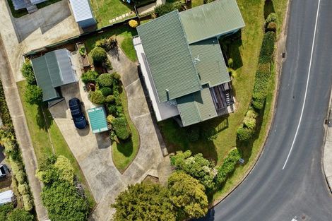 Photo of property in 52 Centennial Drive, Whitianga, 3510