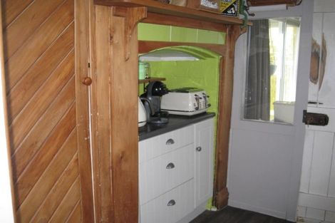 Photo of property in 11 Lincoln Street, Patea, 4520