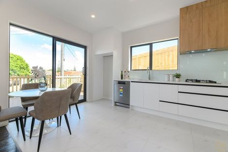 Photo of property in 38a Rogan Street, Mount Roskill, Auckland, 1041