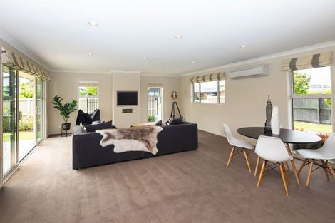 Photo of property in 42 Westpark Drive, Burnside, Christchurch, 8053