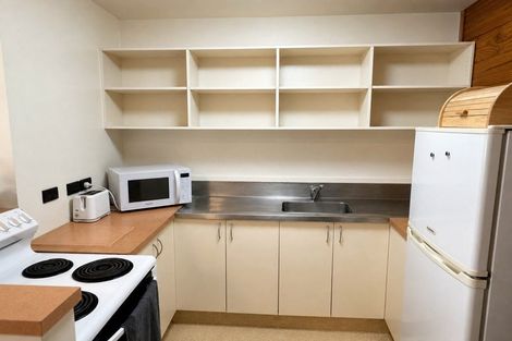 Photo of property in Drummond Street Flats, 19 Drummond Street, Mount Cook, Wellington, 6021