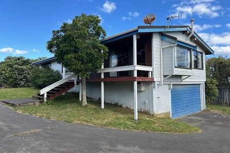 Photo of property in 6 Wisteria Grove, Maungaraki, Lower Hutt, 5010