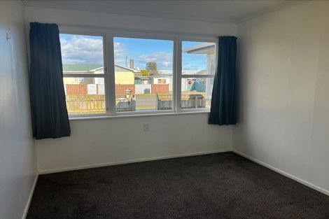 Photo of property in 2 Collingwood Street, Levin, 5510