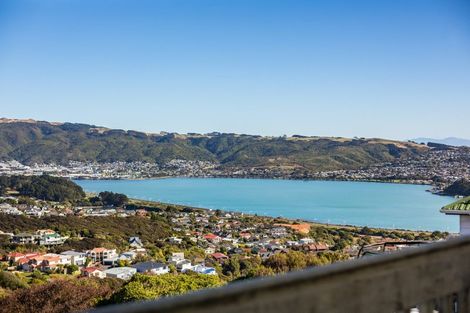 Photo of property in 17 Coventry Close, Ascot Park, Porirua, 5024