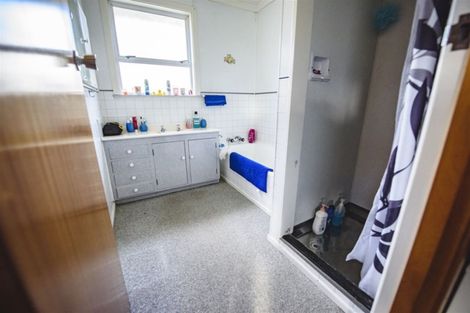 Photo of property in 39 Lowestoft Street, Balclutha, 9230