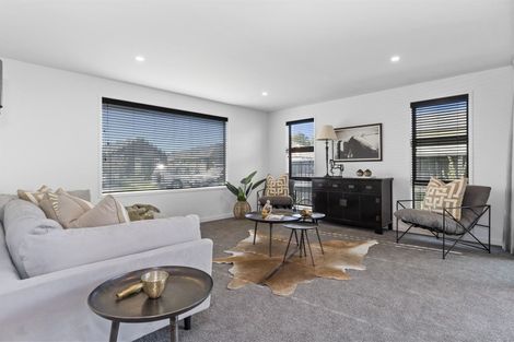 Photo of property in 22 Hanlow Place, Pyes Pa, Tauranga, 3112