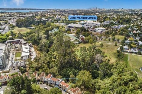 Photo of property in 18 Waterview Downs, Waterview, Auckland, 1026