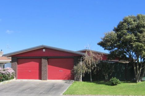 Photo of property in 36 Thomas Place, Foxton Beach, Foxton, 4815