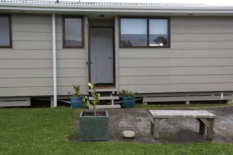 Photo of property in 18 Pohutukawa Drive, Opunake, 4616